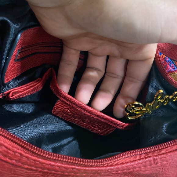 Vintage COOGI rare knitted red gold multicolor purse bag & wallet Hobo Shoulder - Picture 15 of 17